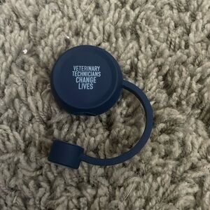 Vet techs change lives straw cover